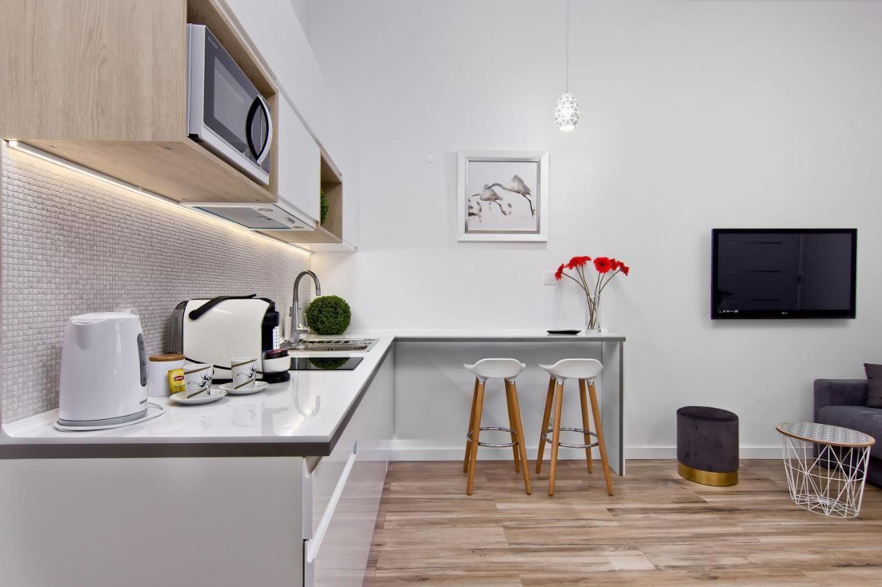 Apartament Bialy Z Jacuzzi Краків Екстер'єр фото