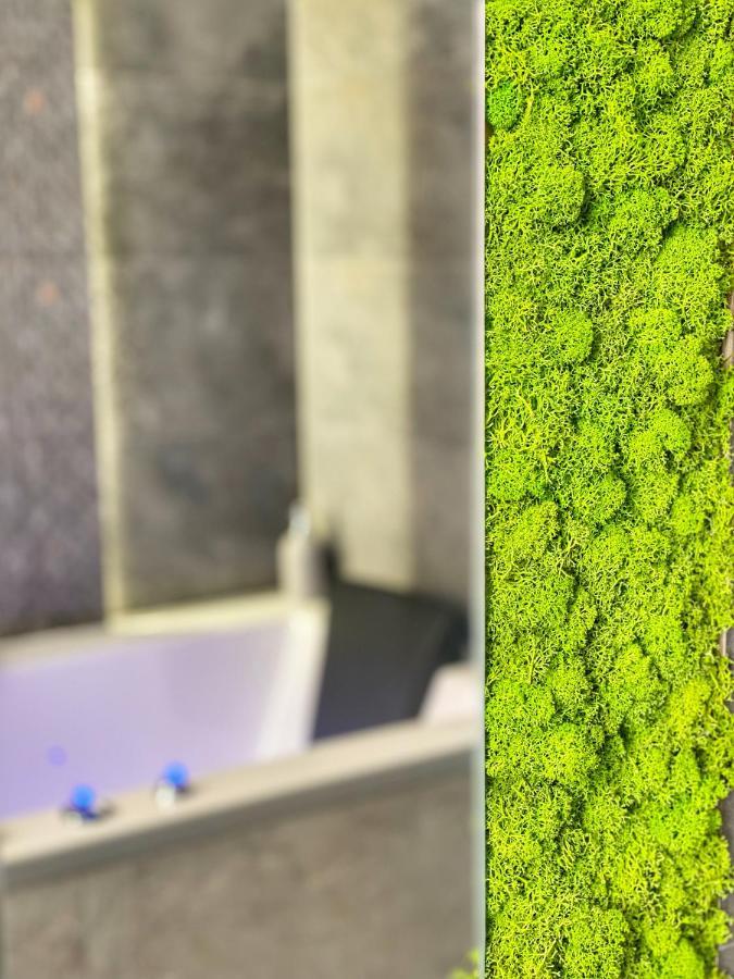 Apartament Bialy Z Jacuzzi Краків Екстер'єр фото
